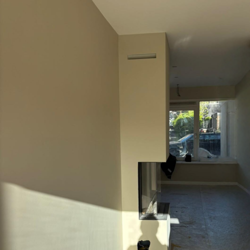 binnenschilderwerk muur - haard en plafond